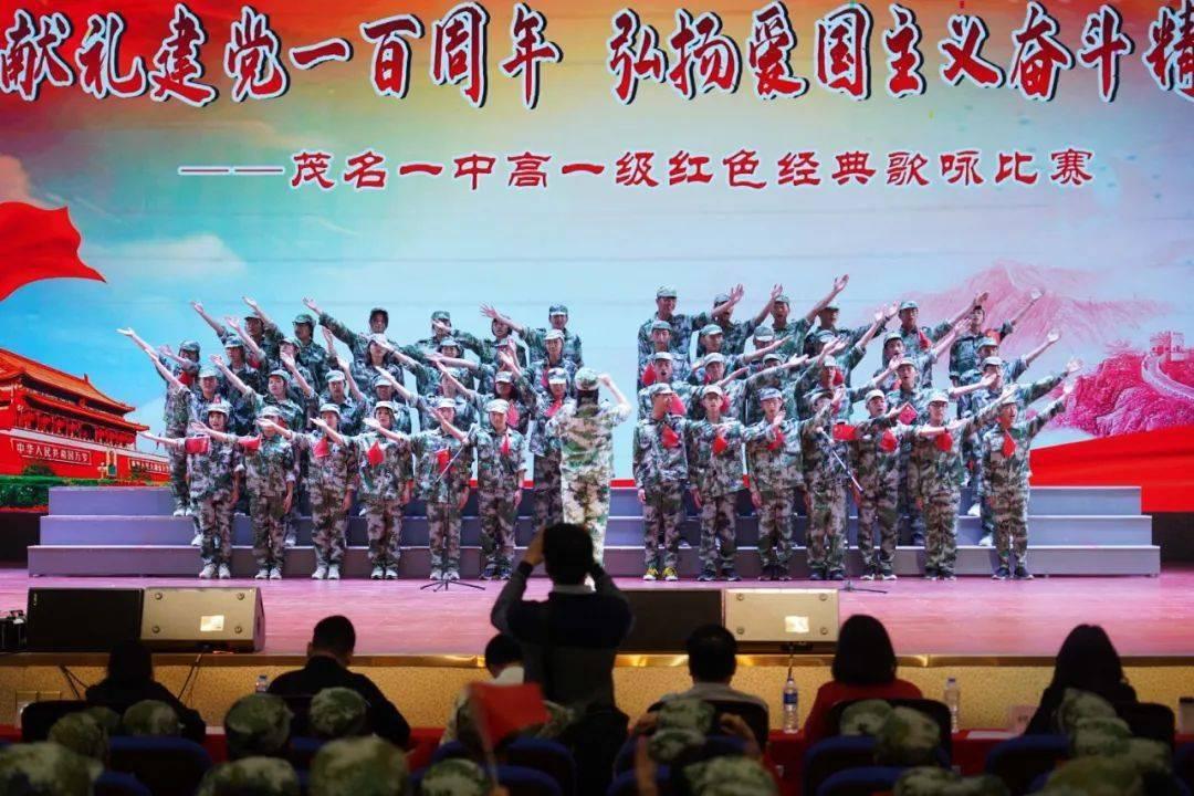 黔江：赶制糍粑过大年